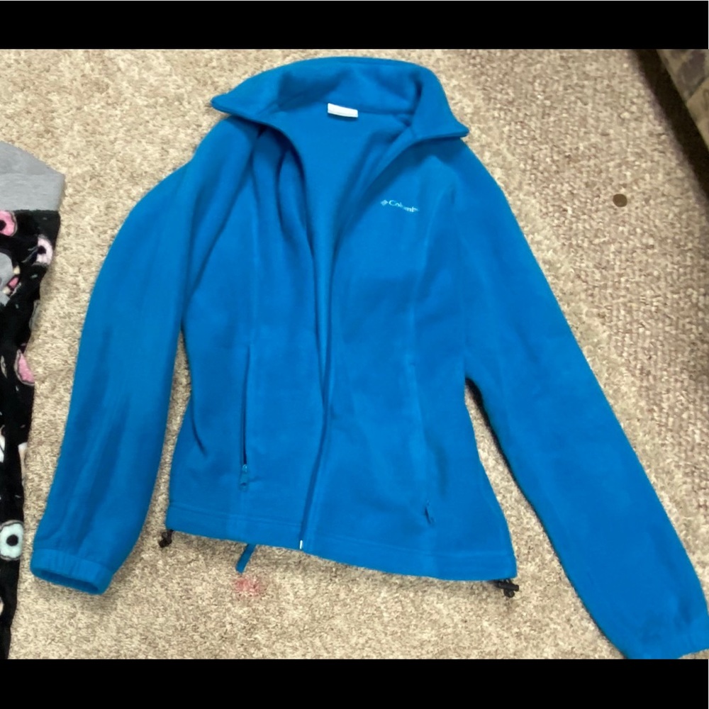 Columbia blue sweater